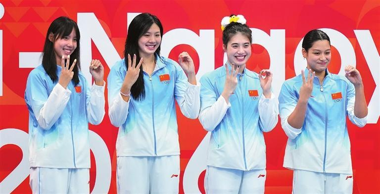 SZU swimmers deliver 11 golds at Asian Games
